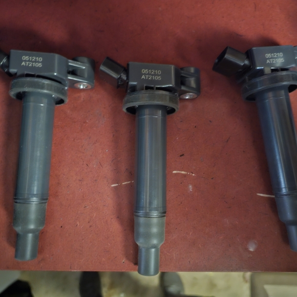 Duralast Ignition Coil - Picture 3 of 8